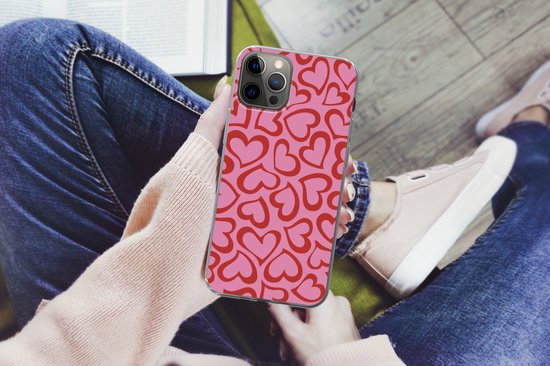Coque iPhone 12 Pro - fond d'écran avec des coeurs rouges - Siliconen Phone Case