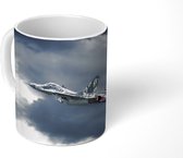 Mok - Gevechtsvliegtuig in de lucht - 350 ML - Beker