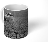 Mok - Droog landschap - zwart wit - 350 ML - Beker