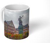 Mok - Kleurrijke huizen en bloemen in Frankfurt am Main - 350 ML - Beker