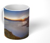 Mok - Meer - Bergen - Zonsopkomst - 350 ML - Beker