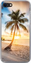 Geschikt voor iPhone 8 hoesje - Zonsondergang - Strand - Palmboom - Siliconen Telefoonhoesje