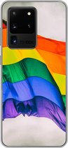 Samsung Galaxy S20 Ultra hoesje - Foto van een regenboog vlag - Siliconen Telefoonhoesje