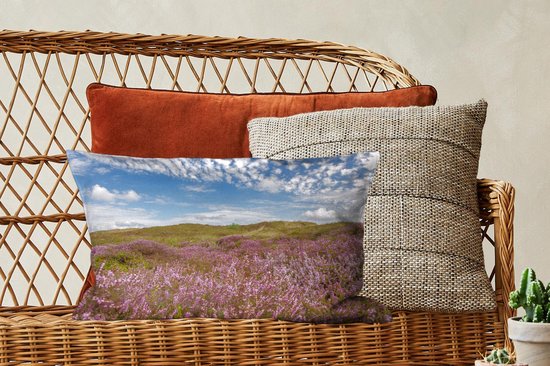 Sierkussen Waddenzee pour l'intérieur - Bruyère fleurie dans les dunes près des Waddenzee - 50x30 cm - Coussin intérieur rectangulaire en coton