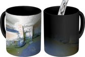 Magische Mok - Foto op Warmte Mok - De binnenkant van een grotwoning - 350 ML