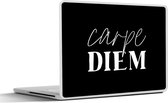 Laptop sticker - 10.1 inch - Pluk de dag - Quotes - Carpe diem - Spreuken - 25x18cm - Laptopstickers - Laptop skin - Cover