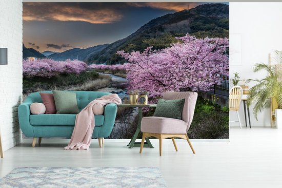 Papier peint Papier peint photo en vinyle - Cerisiers dans les montagnes largeur 600 cm x hauteur 400 cm - Tirage photo sur papier peint (disponible en 7 tailles)