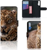 Huawei Nova 5T | Honor 20 Telefoonhoesje met Pasjes Luipaard