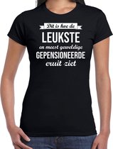 Dit is hoe de leukste en meest geweldige gepensioneerde eruit ziet cadeau t-shirt / shirt - zwart met witte letters - voor dames - Pensioen / VUT kado shirt L