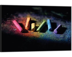 Dibond –Zes Gekleurde Krijtjes– 40x30 Foto op Aluminium (Met Ophang)