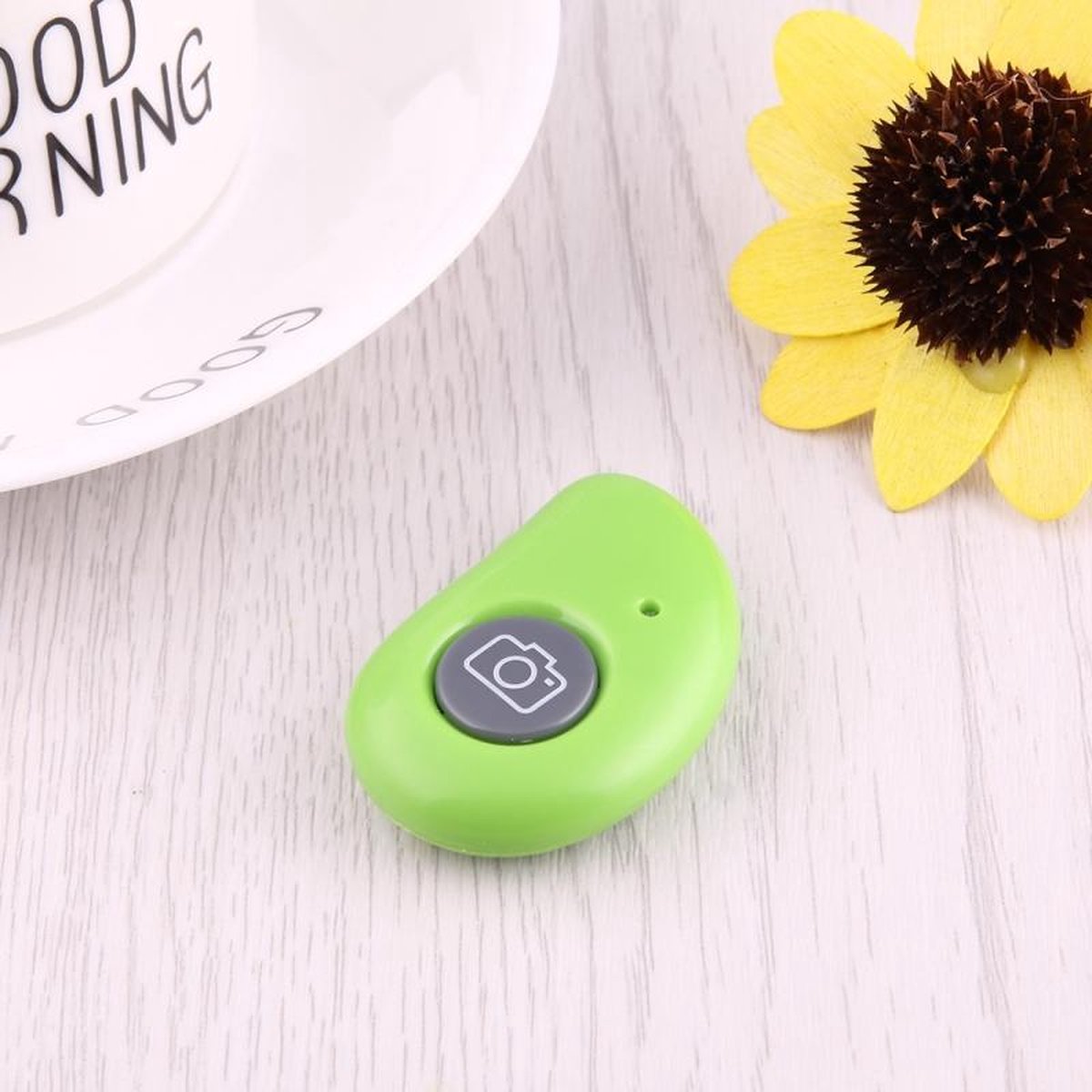 Let op type!! Bluetooth Foto Remote Shutter geschikt voor iPhone Samsung Huawei Xiaomi LG HTC en andere Smartphones (groen)