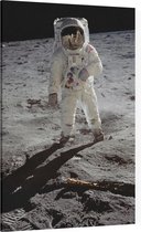 Buzz Aldrin walks on the moon (maanlanding) - Foto op Canvas - 100 x 150 cm