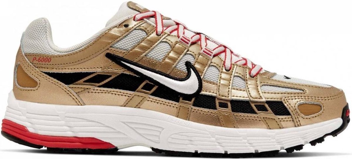Nike P-6000- Sneakers/ Sportschoenen Dames Goud