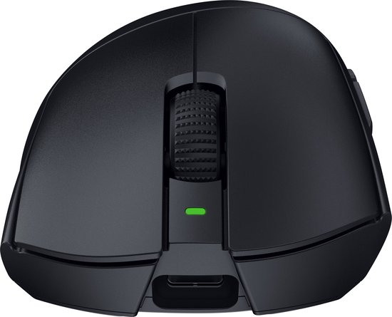 De bovenkant van een zwarte Razer gaming muis met een scrollwiel en groene indicator.