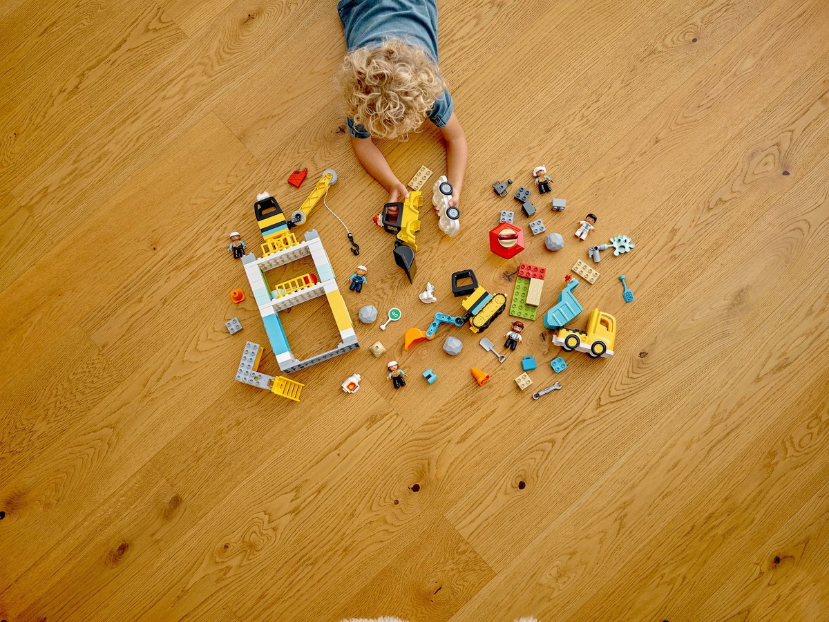 LEGO DUPLO Torenkraan & Bouwterrein 10933 — afbeelding 11