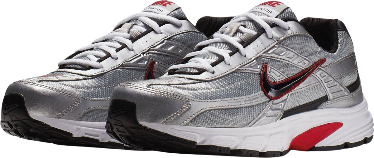 Nike Valt normaal zilver - zwart - rood