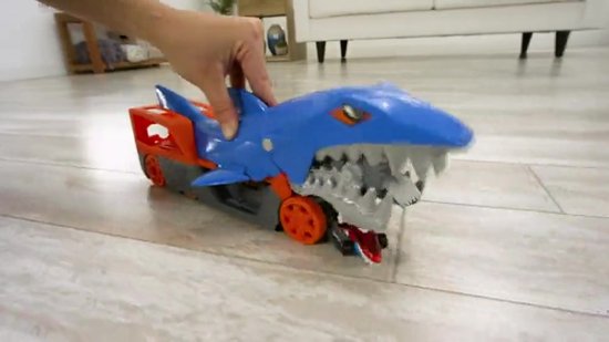 Hot Wheels Haaienoplegger Speelset met 1 auto