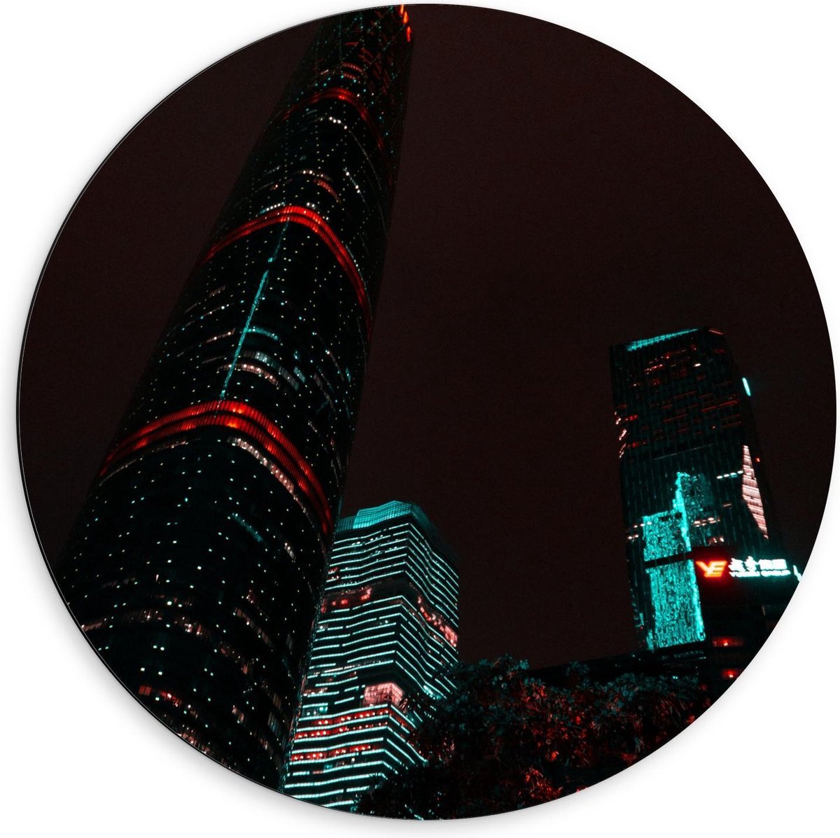 Dibond Wandcirkel - Lichtgevende Gebouwen in de Stad - 60x60cm Foto op Aluminium Wandcirkel (met ophangsysteem)