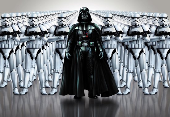 Dark Vador se tient devant une armée de Stormtroopers en armure blanche.