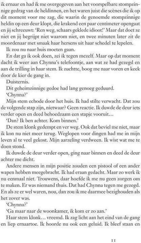 Kleine lettertjes op een pagina uit een boek.