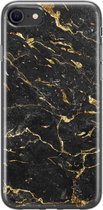 Leuke Telefoonhoesjes - Hoesje geschikt voor iPhone 8 - Marmer zwart goud - Soft case - TPU - Marmer - Zwart
