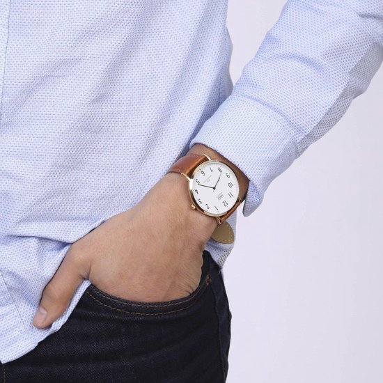 Montre Q&Q avec bracelet en cuir