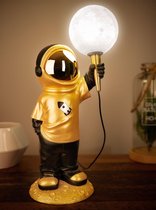 BRUBAKER Astronauten tafellamp - 46 cm - Ruimtevaart bedlampje - Handbeschilderd Decoratief beeldje met Maanlamp - goud en zwart
