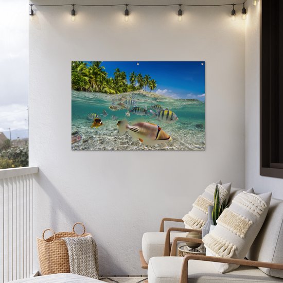 Tuinposter 120x80 cm - Tuindecoratie Strand - Vissen - Tropisch - Poster voor in de tuin - Buiten decoratie - Schutting tuinschilderij - Tuindoek muurdecoratie - Wanddecoratie balkondoek