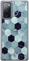 Casimoda® hoesje - Geschikt voor Samsung Galaxy S20 FE - Blue Cubes - 2-in-1 case - Schokbestendig - Marble design - Verhoogde randen - Blauw, Transparant