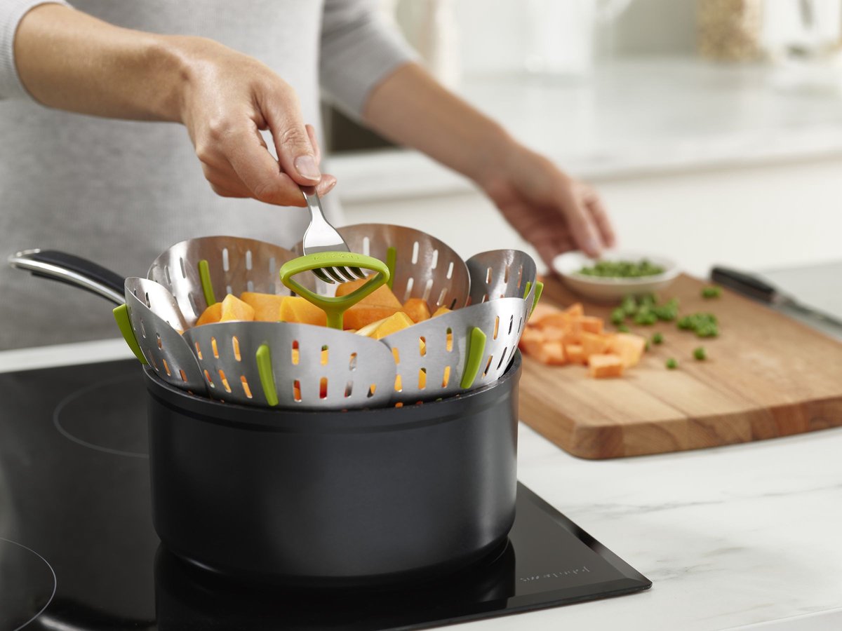 Bloom Steel Stomer Opvouwbaar - RVS - 16 cm - Joseph Joseph — cadeau in Kookcadeaus - foto 5
