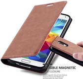 Cadorabo Hoesje geschikt voor Samsung Galaxy S5 / S5 NEO in CAPPUCCINO BRUIN - Beschermhoes met magnetische sluiting, standfunctie en kaartvakje Book Case Cover Etui