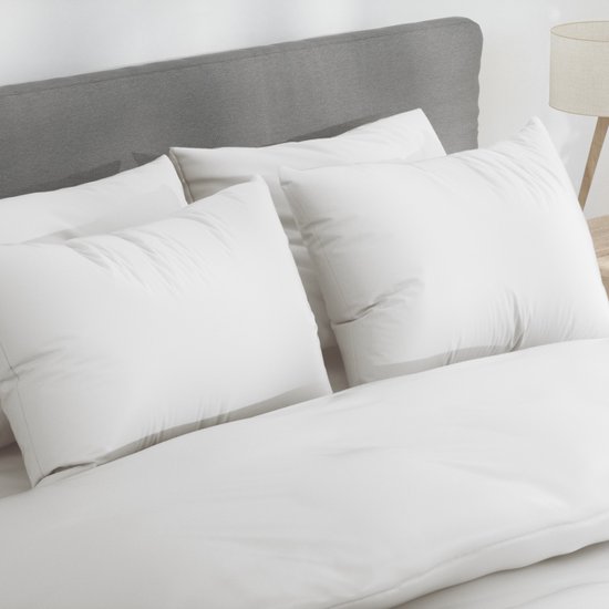 Nordic Paradise - Housse de couette en satin de Katoen de Luxe 140x220 cm + 2 taies d'oreiller 60x70 cm avec fermeture éclair fine - Wit perle