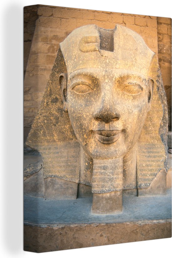 Canvas Schilderij Ramses II-standbeeld bij Aboe Simbel Egypte - 60x80 cm - Wanddecoratie
