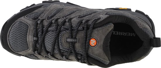 Grijze Merrell wandelschoen met veters, mesh en suède, bovenaanzicht.