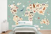 Carte du monde verte avec des animaux 360x240 cm