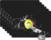 Placemat - Placemats kunststof - Kiwi - Fruit - Stilleven - Water - Zwart - 45x30 cm - 6 stuks - Hittebestendig - Anti-Slip - Onderlegger - Afneembaar