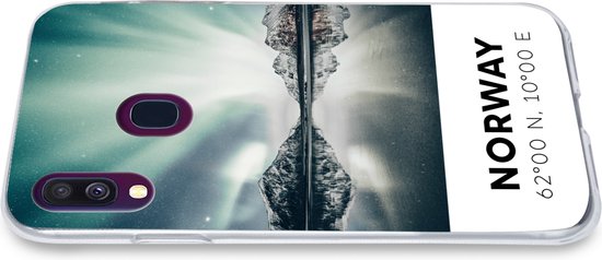 Telefoonhoesje Geschikt voor Samsung Galaxy A40 hoesje - Noorwegen - Noorderlicht - Meer - Siliconen Telefoonhoesje Telefoonhoesje