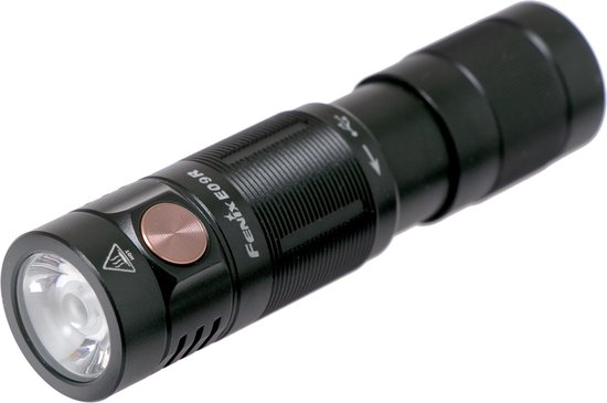 Fenix E09R compacte LED zaklamp - Oplaadbaar - 600 lumen - 124 meter - IP68  waterproof | bol.com