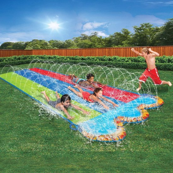 Foto: 685 cm glijbaan en 2 bodyboards zomer waterspeelgoed met ingebouwde sproeier