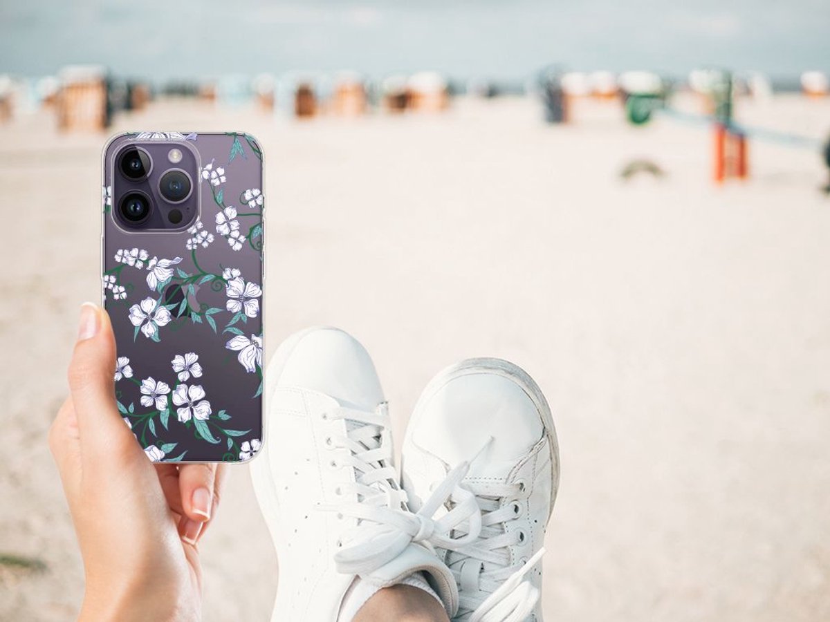 Apple iPhone 14 Pro Uniek TPU Case Blossom White