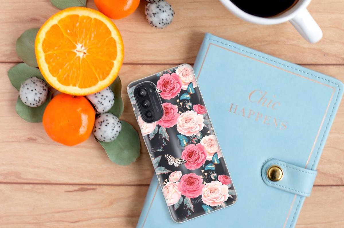 Motorola Moto G52/G82 TPU Case Butterfly Roses