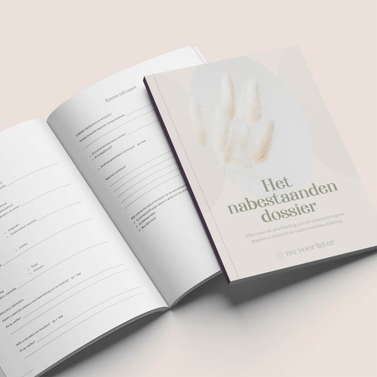 Openliggend dossier met de titel 'Het nabestaanden dossier' en een afbeelding van pluizige planten.