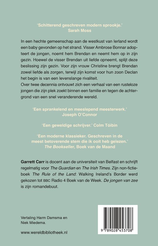 Boekomslag met quotes en informatie over 'De jongen van zee'.