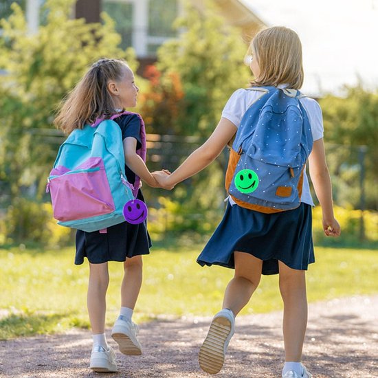 Parastar 22 stuks reflectoren voor kinderen, kinderveiligheidsreflectoren met smiley sleutelhanger, kinderreflectoren voor schooltassen, rugzakken, wandelen, nachtlopen en fietsen