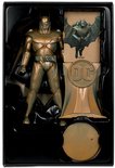 Actiefiguur van Batman in verpakking, met kaart en displaystandaard.