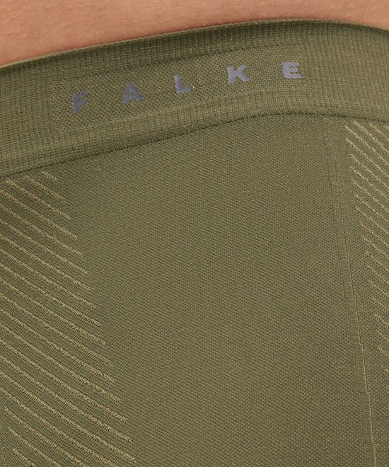 Detail van de groene Falke boxer met Falke logo op de tailleband en subtiel structuurpatroon.