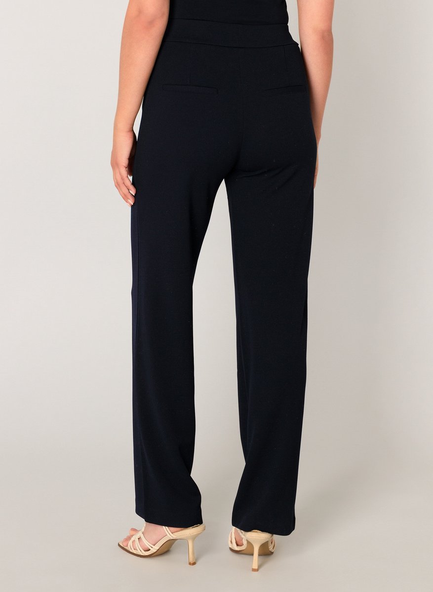BASE LEVEL Yarah Broek - Dark Blue - maat W48 / L32