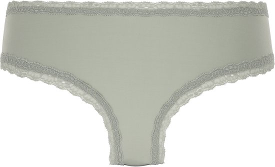 Brazilian v-shape London