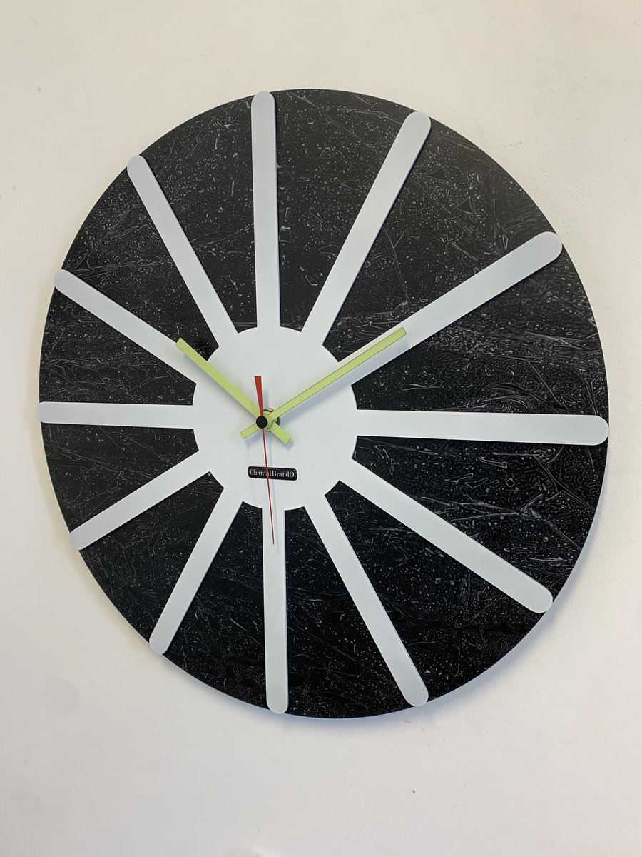 MOSA CLOCK Wandklok BLACK & WHITE STAR XL Modern Industrieel Design