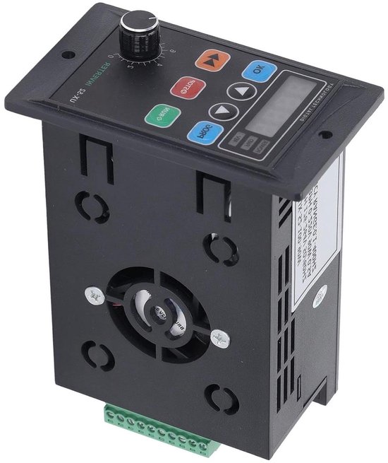 Focket Eenfasige naar 3-fasige omvormer, AC 220V uitgang 1.1KW 6A Focket Eenfasige naar 3-fasige omvormer, AC 220V uitgang 1.1KW 6A